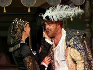 Jihočeské divadlo zve na svou 65. sezónu  před Otáčivým hledištěm v Českém Krumlově