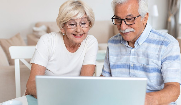 Univerzita třetího věku VŠTE přijímá nové posluchače