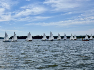 Mistrovství České republiky v lodní třídě Pirát ovládla českobudějovická posádka Sivých