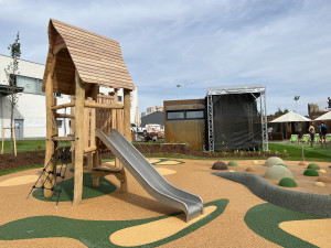 Sportovní areál u Vltavy je otevřený.