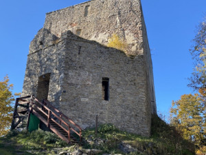 Vítkův hrádek, nejvýše položený hrad v Česku, začala provozovat obec Přední Výtoň