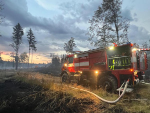 Hasiči uhasili požár lesa na Písecku. Škoda je předběžně 10 milionů korun