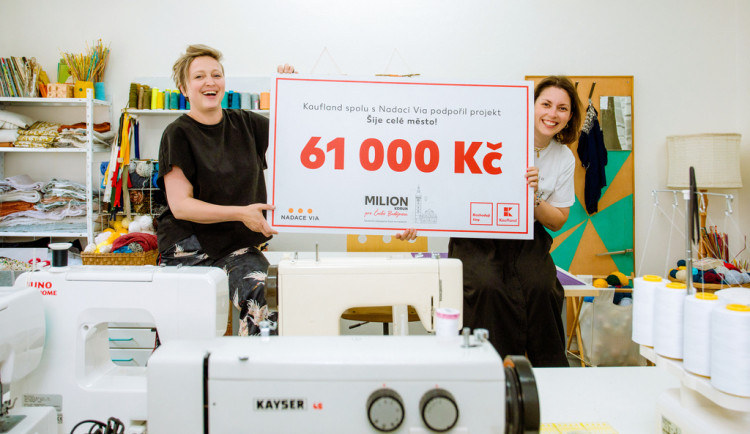 Sousedské slavnosti či Šije celé město. Kaufland podpořil komunitní projekty v Budějovicích