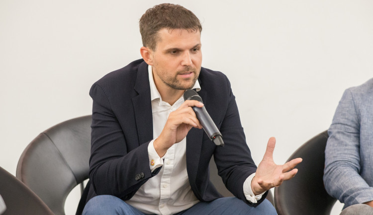 Hladík bude jednat se zástupci šumavského národního parku, probere i vltavíny