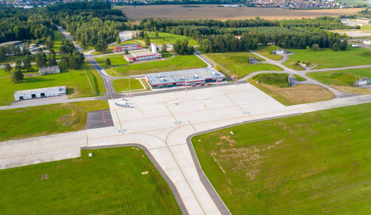 Terminál letiště v Plané u Českých Budějovic.
