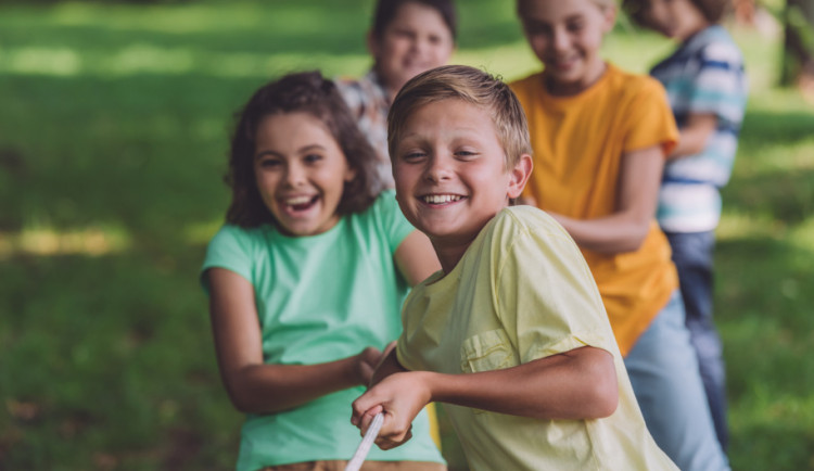 Olomouc přispěje dětem na kroužky a školy v přírodě. Radnice nyní vyhlásila druhé kolo žádostí