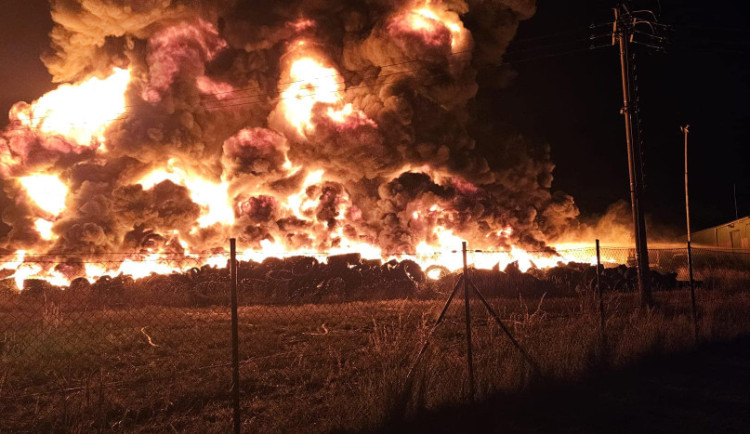 Starosta Borovan po požáru nabádá firmy, aby zvýšily ostrahu svých objektů