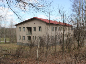 Areál sloužil v druhé polovině minulého století vojákům, nyní by tam mohl vzniknout apartmánový komplex.