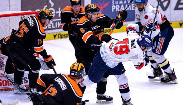 Motor v Budvar aréně hladce porazil KooKoo, Hrachovina má nulu a asistenci