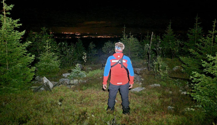 Při obrovské pátrací akci po ztraceném autistovi najezdili horští záchranáři přes 1000 kilometrů