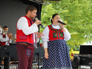Země živitelka láká na nejsilnější traktor i největšího osla Vyhrajte vstupenky a užijte si živitelku zadarmo