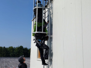 Z mezinárodního mistrovství přivezla jihočeská zásahovka bronz. V týmu soutěžil otec a syn