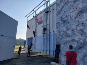 Z mezinárodního mistrovství přivezla jihočeská zásahovka bronz. V týmu soutěžil otec a syn