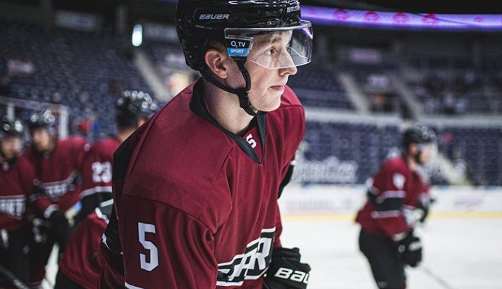 Hokejový obránce Krutil bude měsíc hostovat v Českých Budějovicích