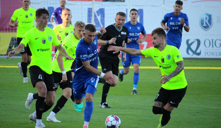 Tisícovka diváků sledovala remízu Táborska. Rezerva Dynama inkasovala pětkrát