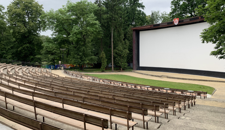 Letní kino Háječek v Českých Budějovicích.