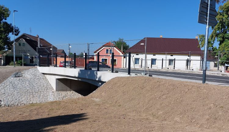 Most v Hrdějovicích bude opět v provozu