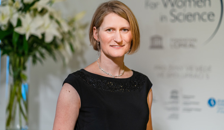 Doktorka Fencková z Jihočeské univerzity se stala členkou prestižní multidisciplinární mezinárodní sítě vědců FKNE