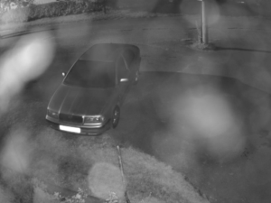 Policie hledá zloděje, který ukradl motorku zaparkovanou před domem