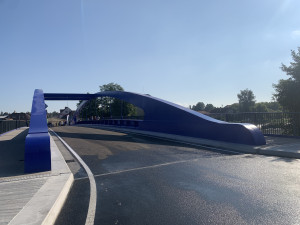 Důležitý most na Táborsku je v provozu. Stavaři ukryli kabely pod řeknu