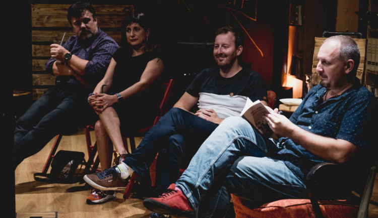 Přerovnáno. Miroslav Komínek z Přerova má novou knihu humorných příběhů ze života městské policie