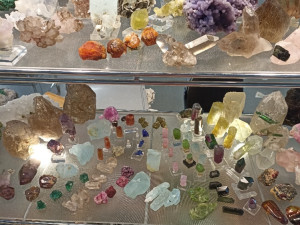 Výstava minerálů, šperků a esoteriky se koná na výstavišti v Českých Budějovicích