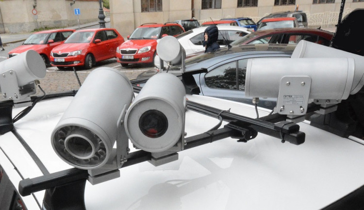 Tábor si chce pořídit speciální auto na kontrolu parkování