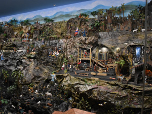 Krýzovy jesličky v Jindřichově Hradci jsou jako největší lidový mechanický betlém zapsané od roku 1998 v Guinnessově knize rekordů. Letos skončila oprava, která trvala sedm let. Foto: Jakub Bartoš