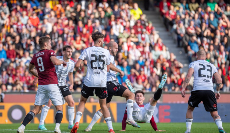 Dynamo po reprezentační přestávce padlo na Spartě
