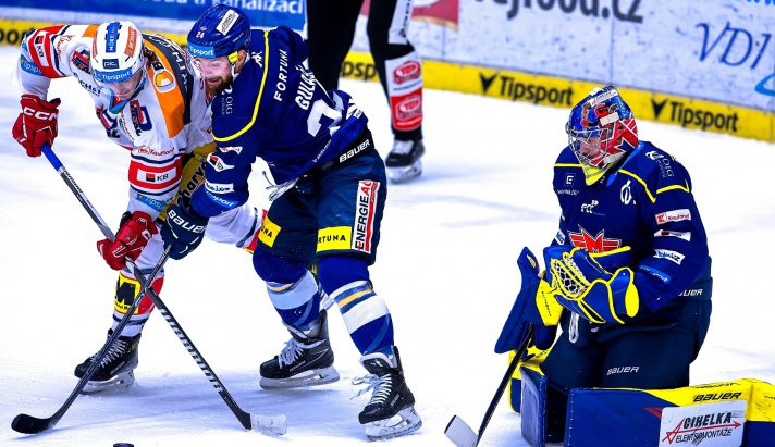 Motor skolil lídra a zlomil sérii proher