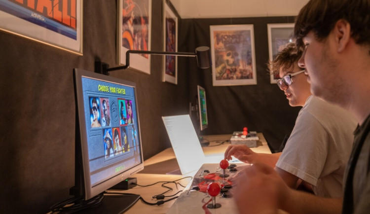 Retrogaming: Cesta Do Historie Počítačových Her a Techniky je ve Strakonicích