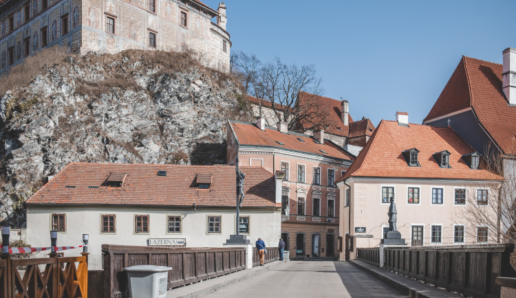 Český Krumlov opraví památkově chráněný Lazebnický most, práce začnou v listopadu