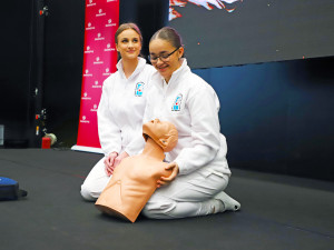 Vzdělání a řemeslo začíná 2. listopadu. Dorazí i letecká esa