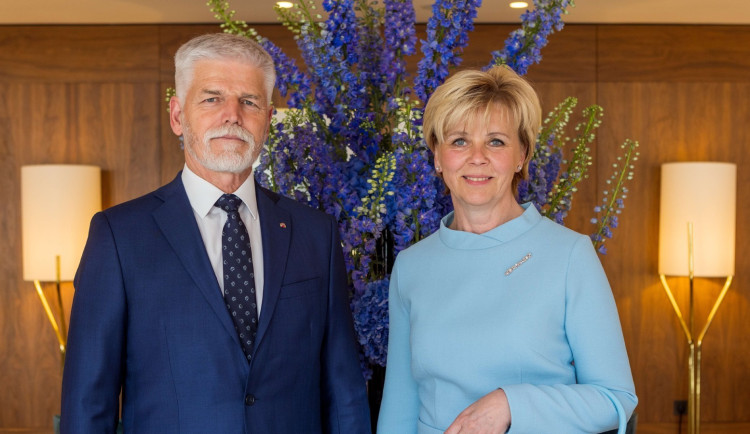 Prezident Pavel s chotí přijíždí na návštěvu Olomouckého kraje. Zajede i na Jesenicko a Šumpersko