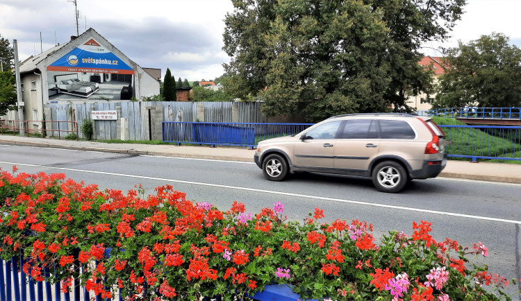 Cesta z Olomouce do Přerova se značně zkomplikuje. V Kokorách se bude deset dní opravovat most