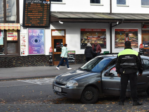 Chování skupin dětí v Táboře řeší lidé, policie i město.