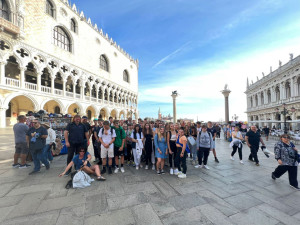 České reálné gymnázium: přijďte studovat na malou školu s velkými možnostmi