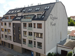 Z terasy na Černou věž? Rezidence Knapp nabízí moderní bydlení v centru Budějovic