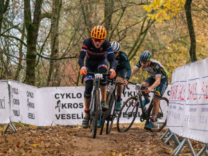 Velká cena Veselí nad Lužnicí v rámci seriálu TBC série Junior CUP. Slavili bratři Ťoupalíkové