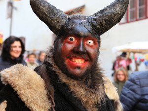 Adventní trhy pod Rumpálem krátí čekání na Vánoce