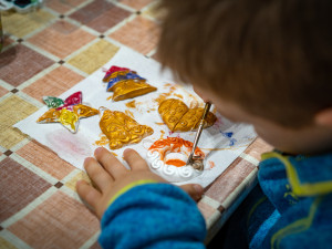 Adventní trhy pod Rumpálem krátí čekání na Vánoce