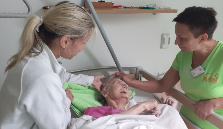 Úcta k životu až do jeho přirozeného konce, to je poslání hospice