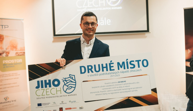 Finále 6. ročníku soutěže Jihoczech ovládl Eduard Čeněk se svým projektem inteligentních řídících systémů