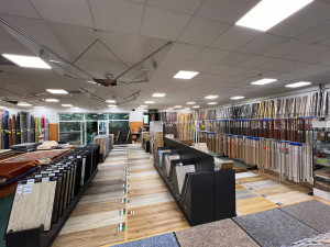 S výběrem vinylové podlahy nejlépe poradí na prodejně Koberce Strnad Lišov