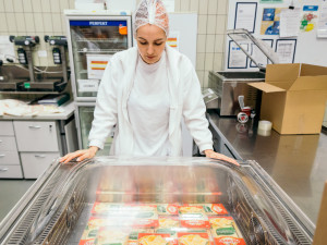 Mlékárna Klatovy slaví 100 let. Vyhrajte oblíbené produkty včetně mozzarelly Galbani