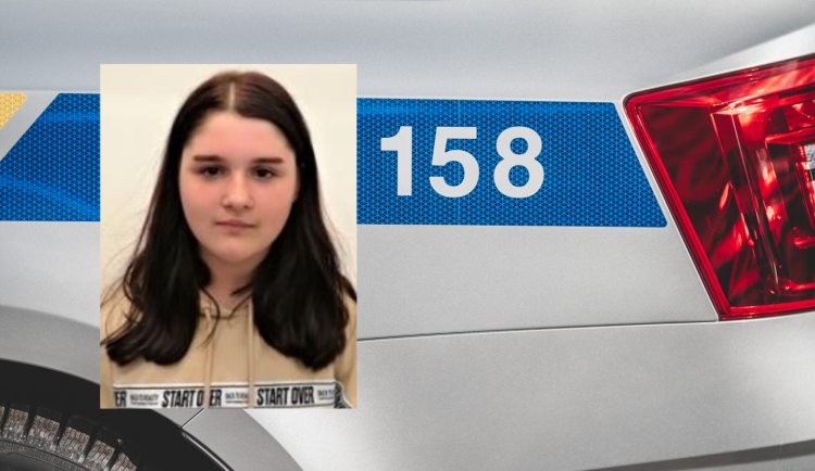 Čtrnáctiletý dívka odešla z domova, hledá ji policie