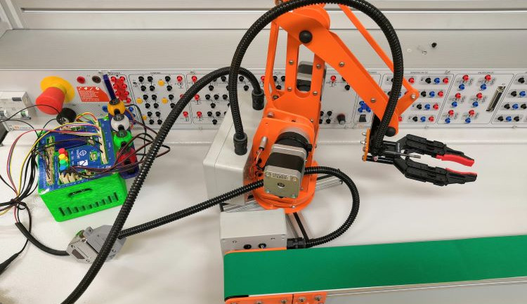 Jak se na Střední odborné škole elektrotechnické, COP Hluboké nad Vltavou připravují budoucí odborníci