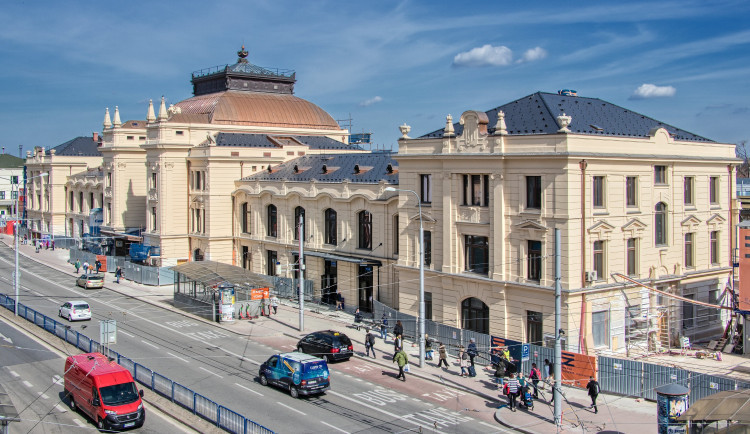 Opravené nádraží v Českých Budějovicích otevře Správa železnic začátkem února