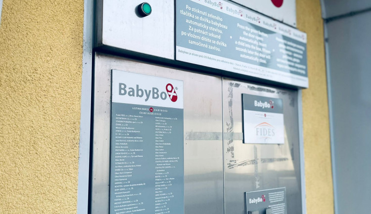 Do babyboxu v Budějcích někdo odložil novorozenou holčičku