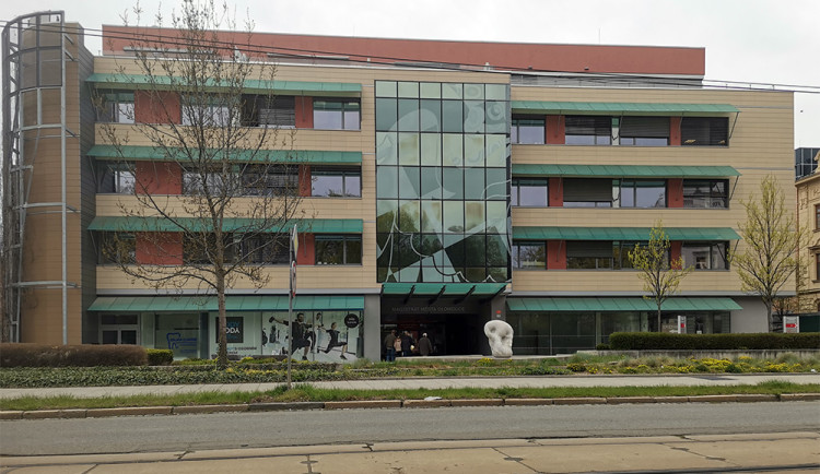 Vedení Olomouce chce pro úředníky za 400 milionů koupit část budovy Namiro